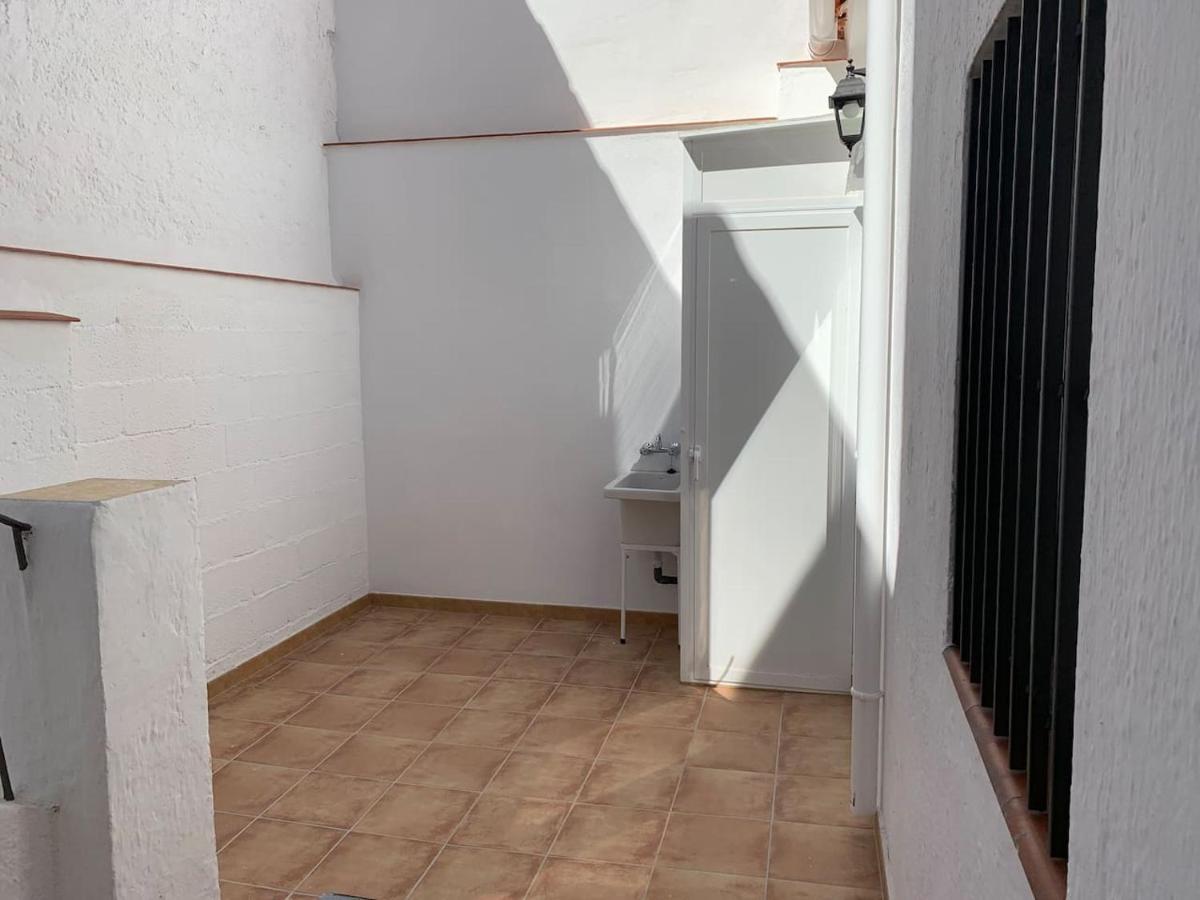 Apartamento En Granada Con Facil Aparcamiento En La Zona Kültér fotó